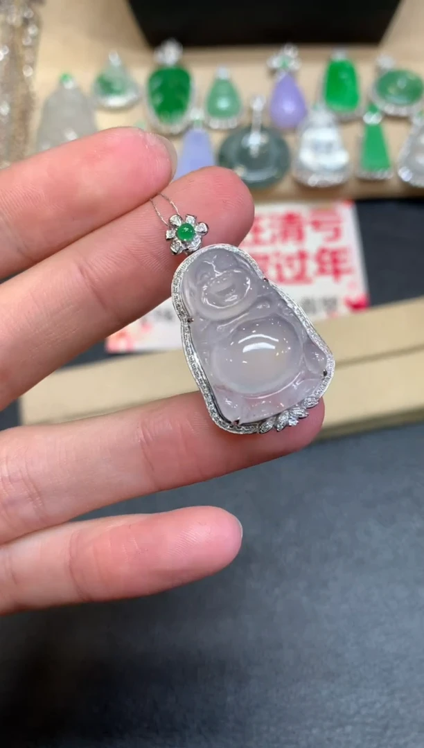 【闪购商品】翡翠颈饰18K金镶嵌佛公【无服务费】