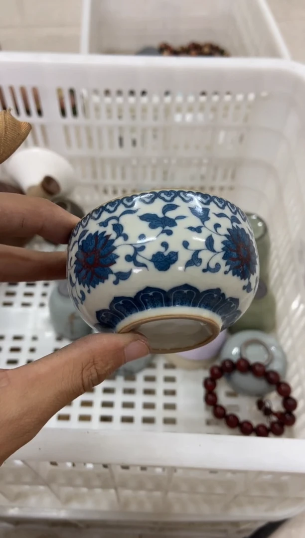 杯摄影的产品有使用过的痕迹有点脏介意勿拍