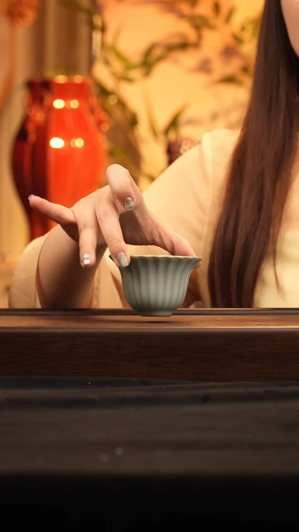 瓷片【海棠陶砂】汝瓷76筋纹花口杯