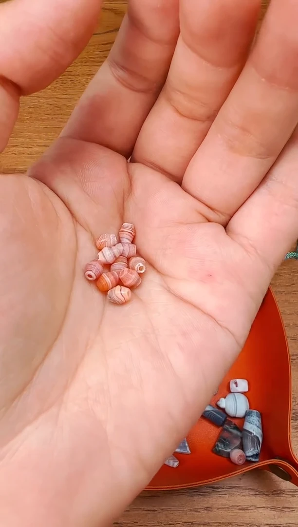 玛瑙/玉髓颈饰未镶嵌【 西亚珠饰 】配珠随发6颗