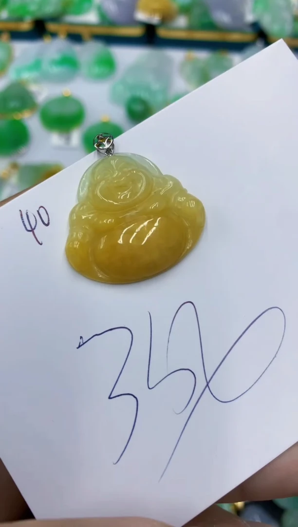 翡翠18K金镶嵌颈饰1111111111