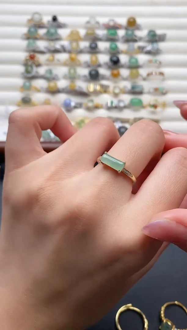 银S925镶嵌戒指翡翠777777+8