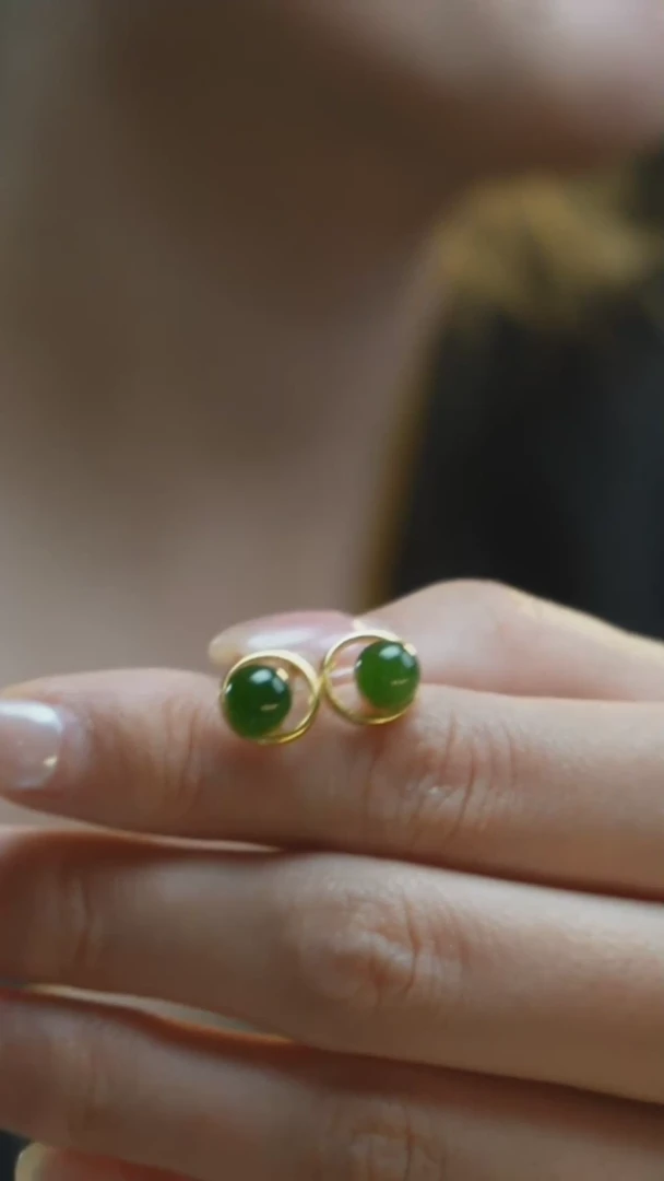 【闪购商品】和田玉耳饰未镶嵌D34