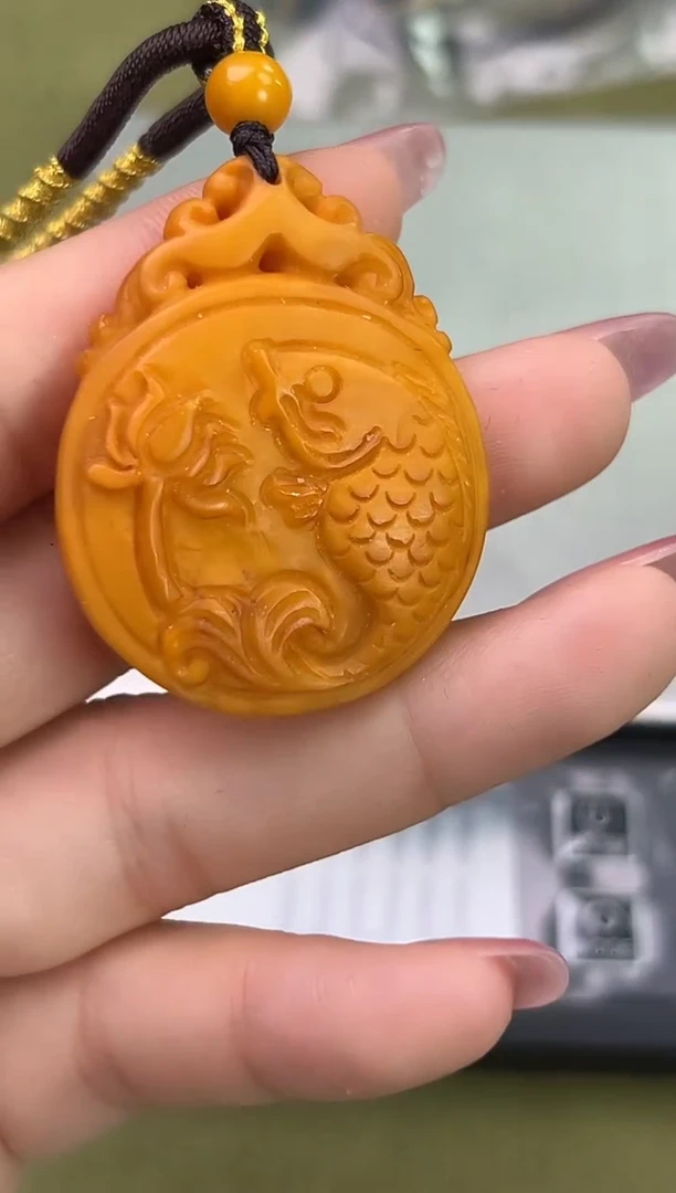 裸石琥珀未镶嵌天然琥珀蜜蜡吊坠