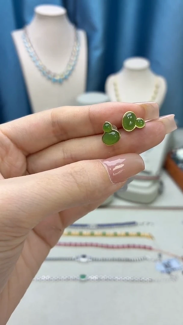 银S925镶嵌和田玉耳饰228JH0101产品一个（多样性）