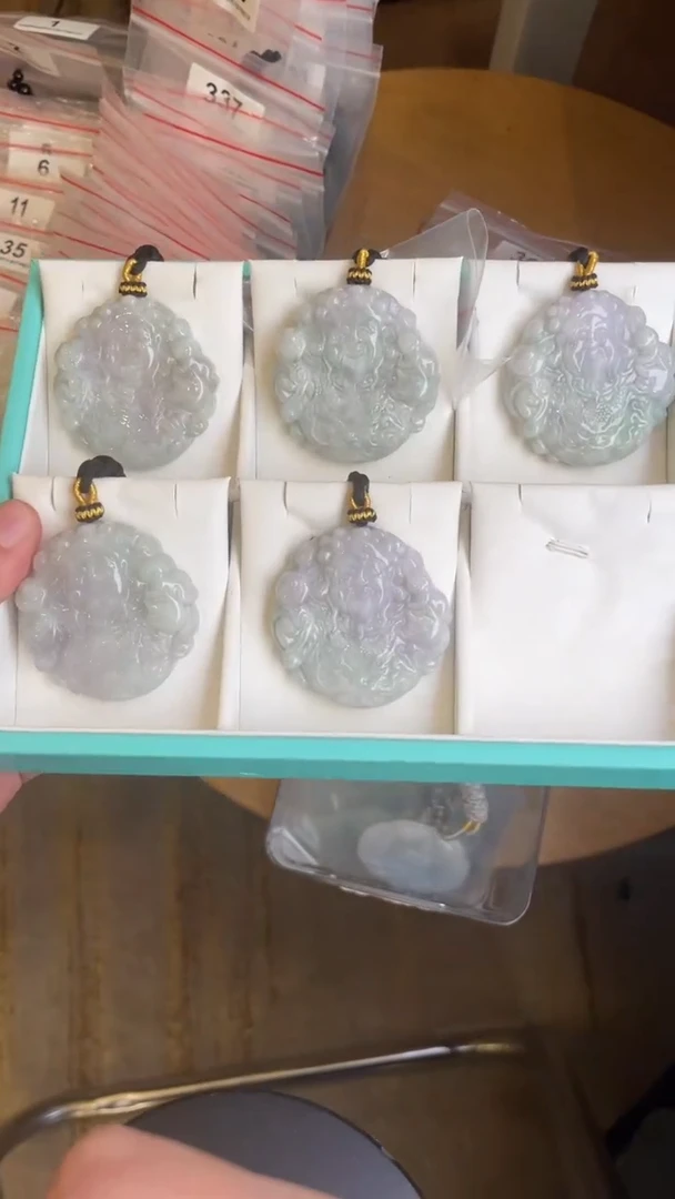 颈饰未镶嵌翡翠天然缅甸翡翠A货多样性发一财神爷397