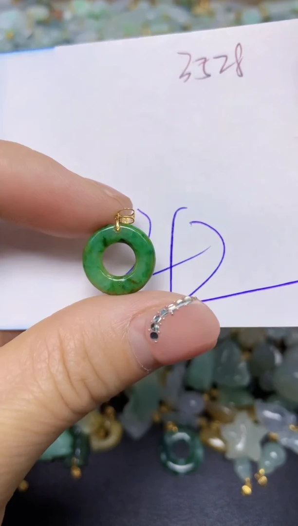 【闪购商品】翡翠挂件18K金镶嵌 天然翡翠A货
