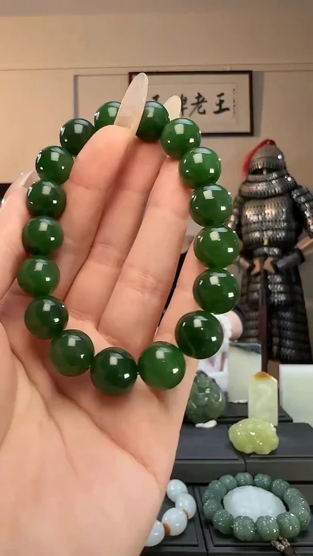 颈饰未镶嵌和田玉碧玉圆珠手串