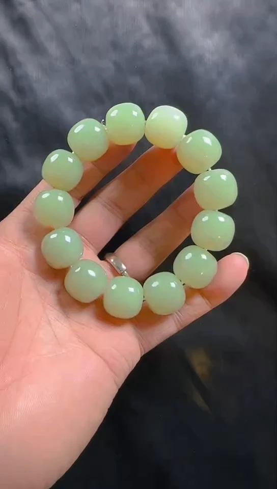 未镶嵌手串和田玉和田玉