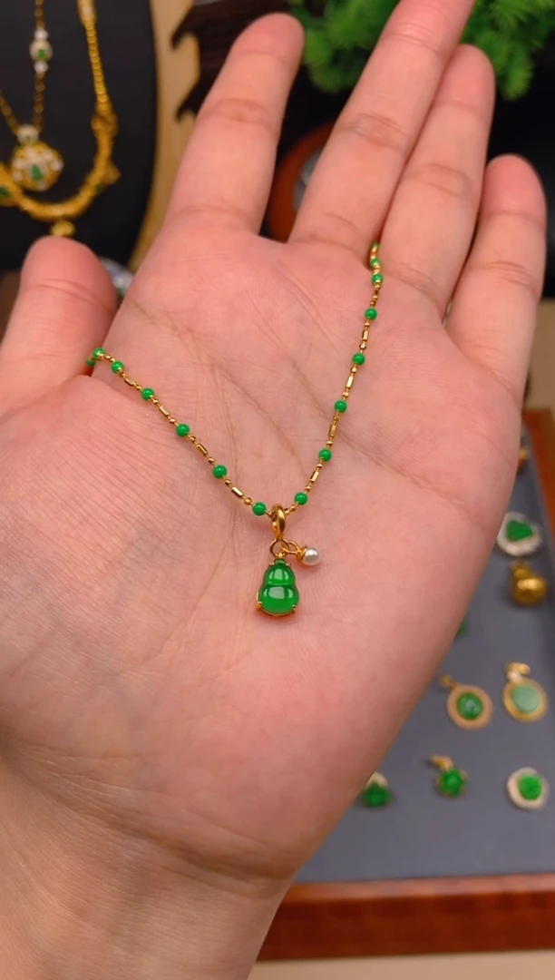 【闪购商品】翡翠吊坠(不含链)银S925镶嵌葫芦万能扣