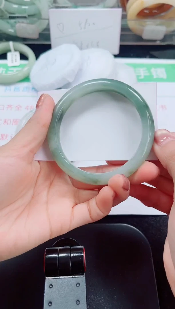 未镶嵌手镯石英质玉70-57/58