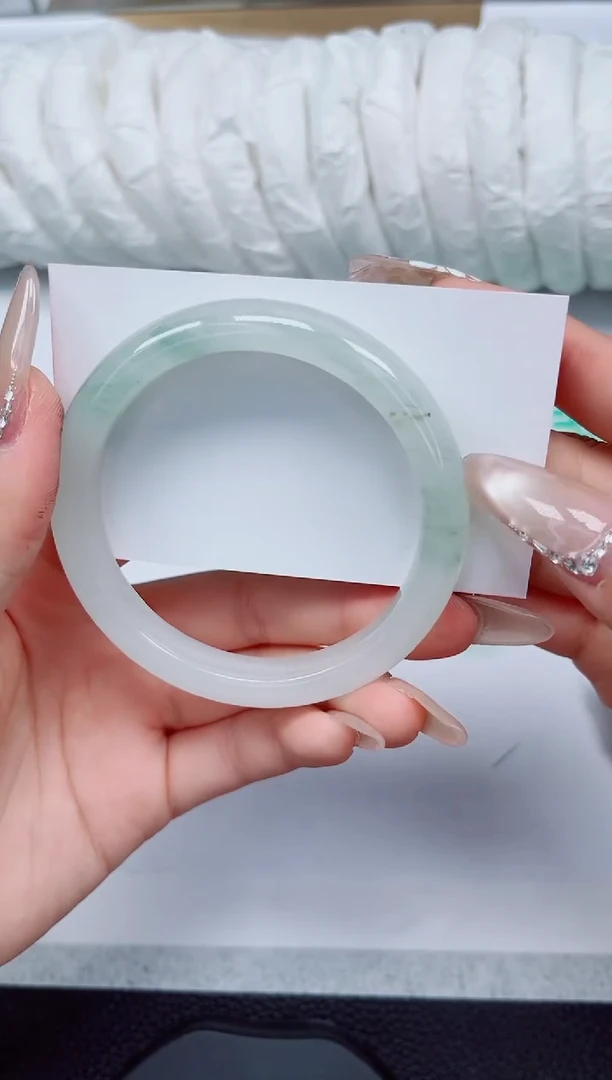 石英质玉手镯未镶嵌285-58/59