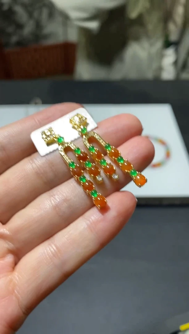 未镶嵌翡翠耳饰翠天然A货翡翠 假一罚四