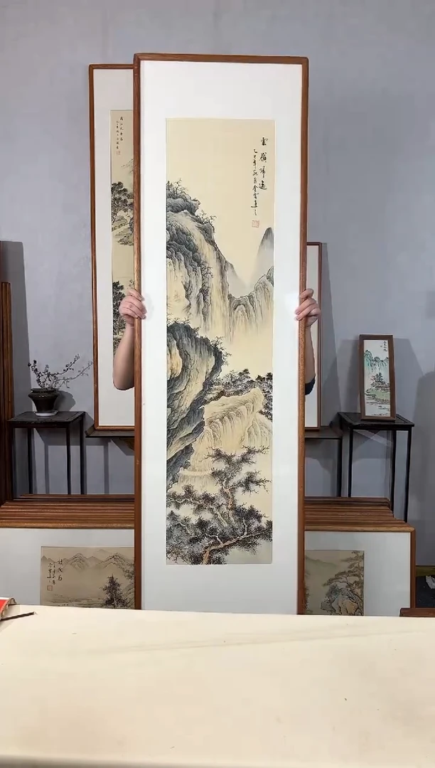 国画手绘*云岭归逸*52*172cm带框发货