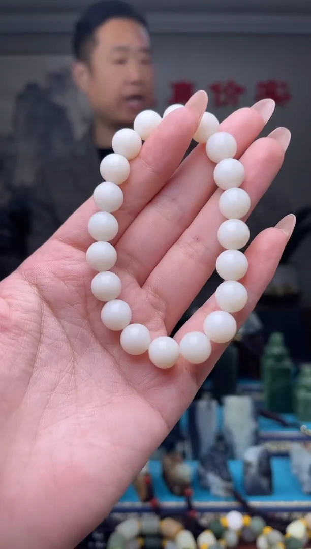 未镶嵌和田玉挂件1