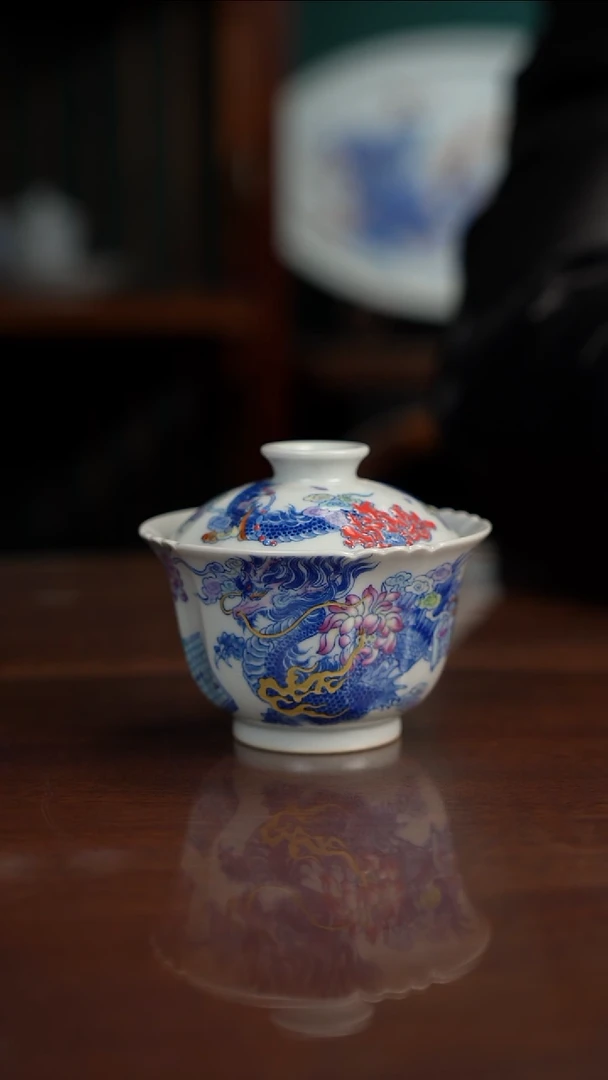 空山明月新斗彩棋逢对手