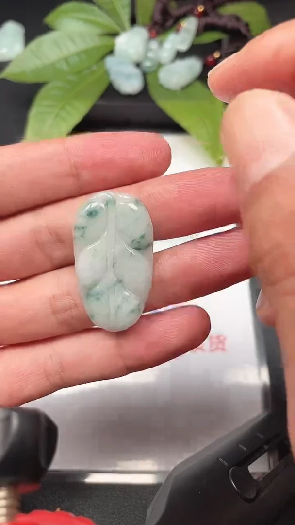 颈饰未镶嵌翡翠纯天然缅甸翡翠A货