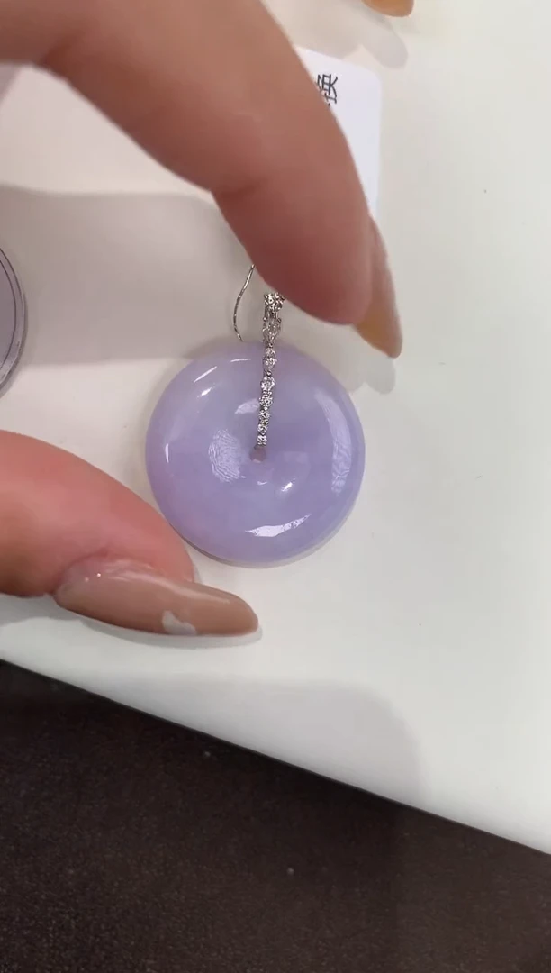 颈饰18K金镶嵌翡翠天然缅甸a货翡翠