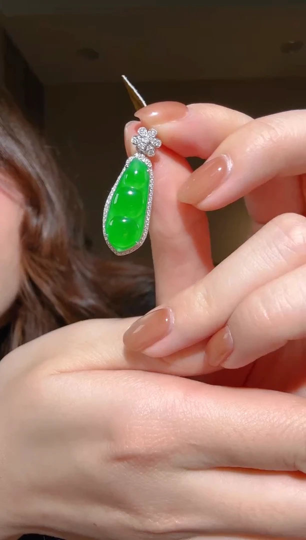 吊坠(不含链)未镶嵌翡翠福豆吊坠