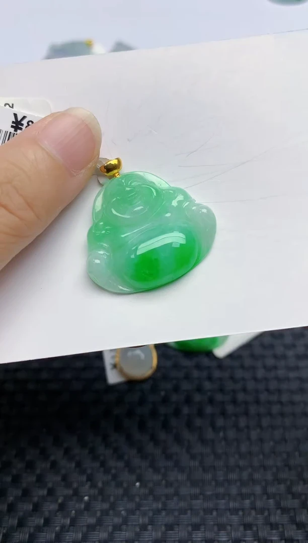 翡翠18K金镶嵌颈饰天然A货翡翠