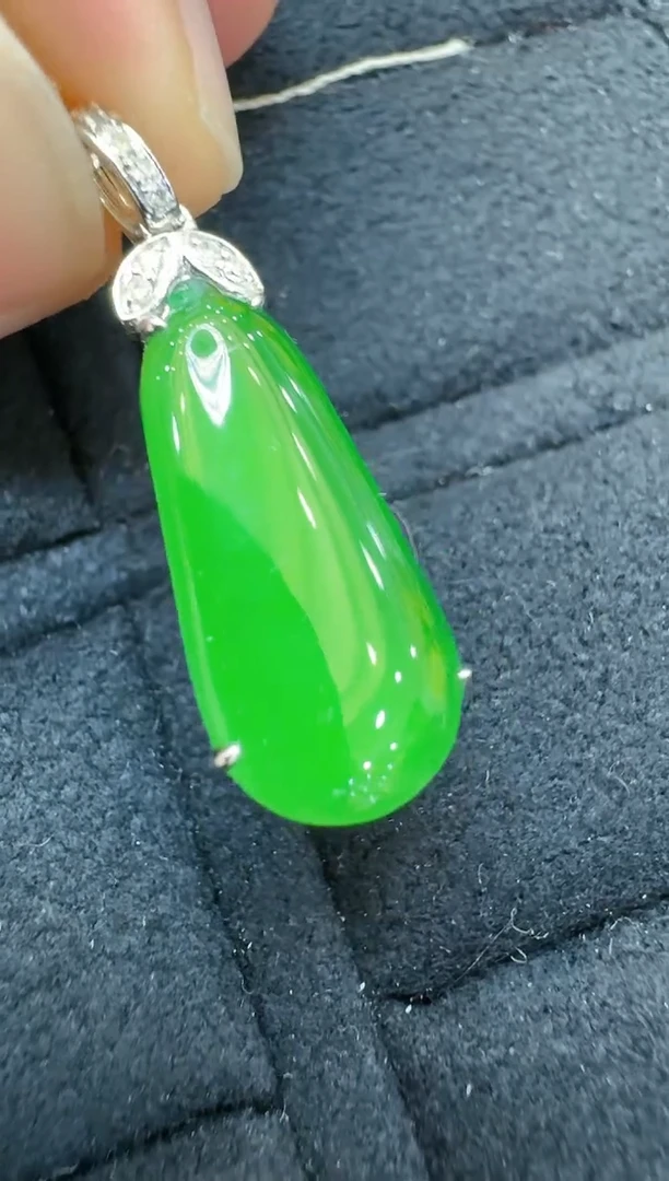 【闪购商品】翡翠吊坠(不含链)18K金镶嵌多样性团购发一件