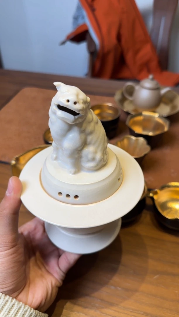 霖松堂 草木灰釉 狻猊香炉