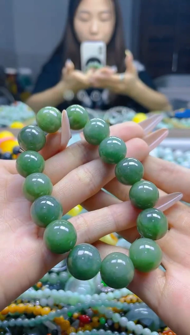 翡翠未镶嵌颈饰13MM/D/翡翠A货,一件也是批发价
