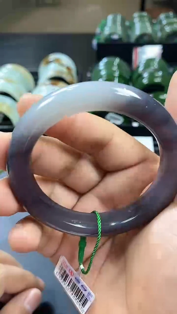 【闪购商品】和田玉烟紫手镯56未镶嵌一个