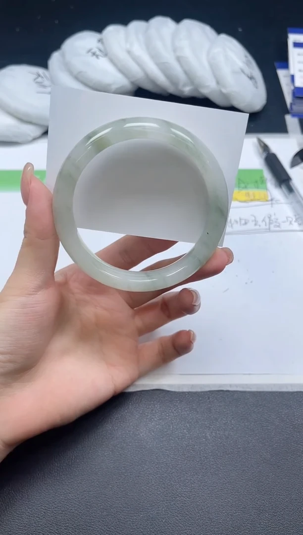 未镶嵌手镯石英质玉024-5960