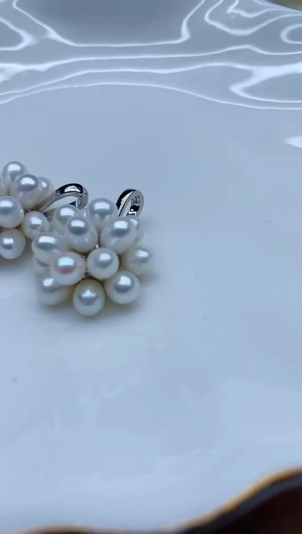 吊坠(不含链)未镶嵌淡水珍珠吊坠多样性发其一