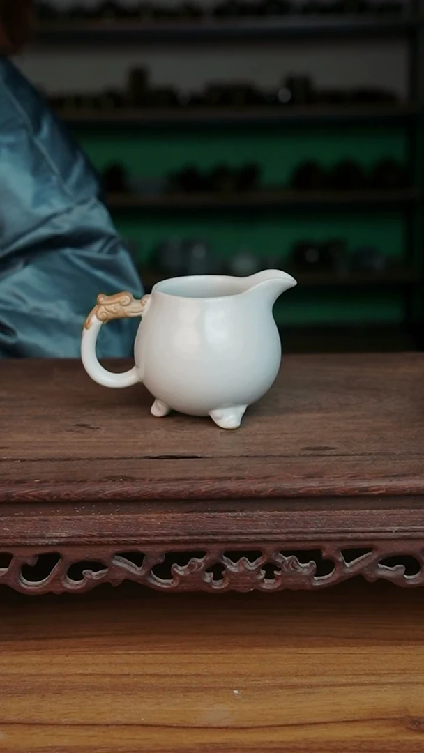 杯月白龙头公道杯微微不完美