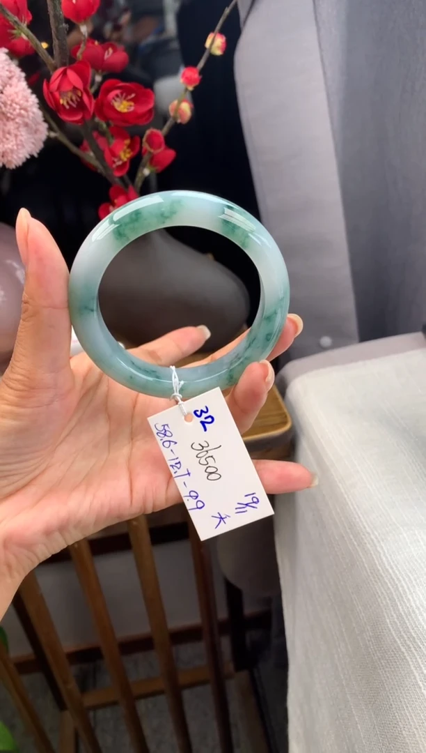 未镶嵌手镯翡翠静*假一赔三 手镯