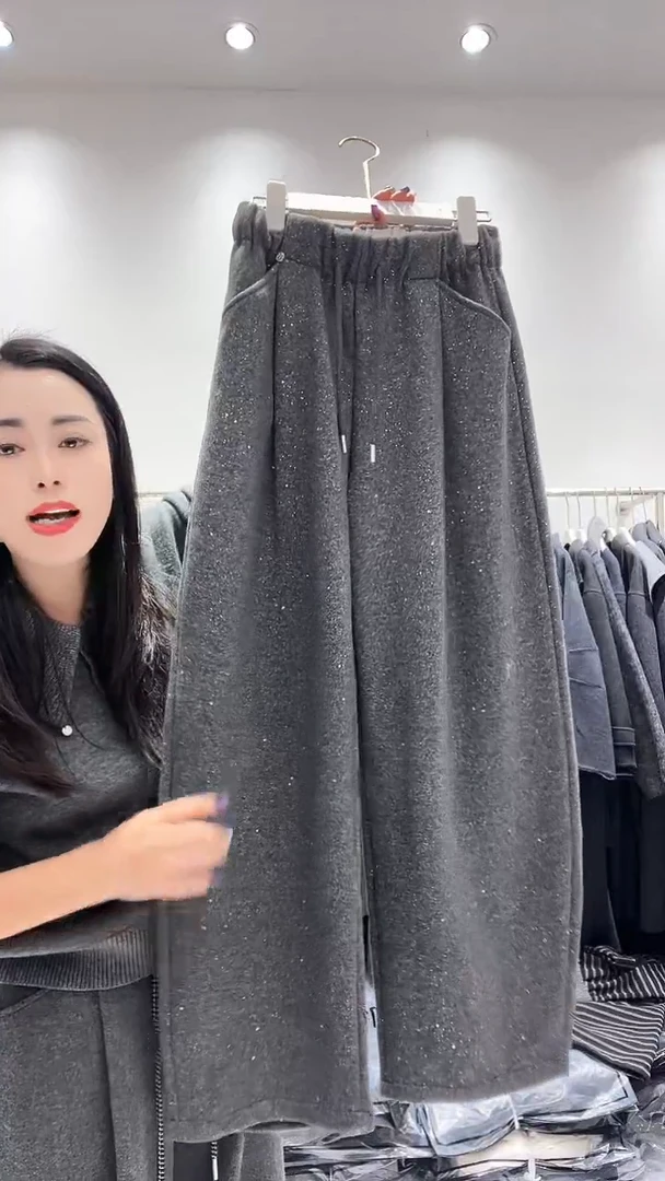 商贸城锦汐里女装批发005
