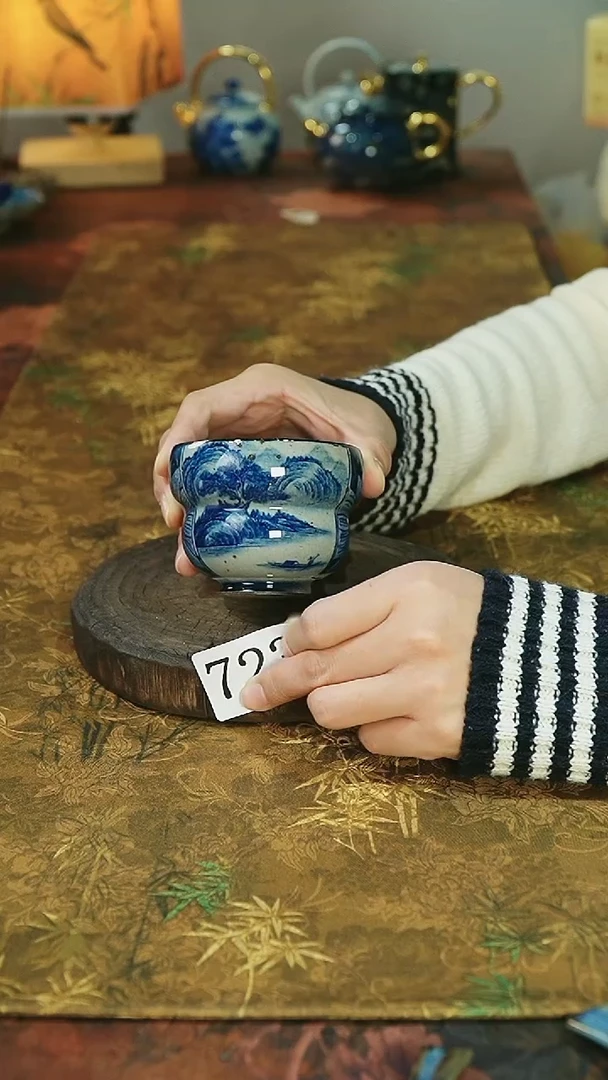 茶碗...........微黄