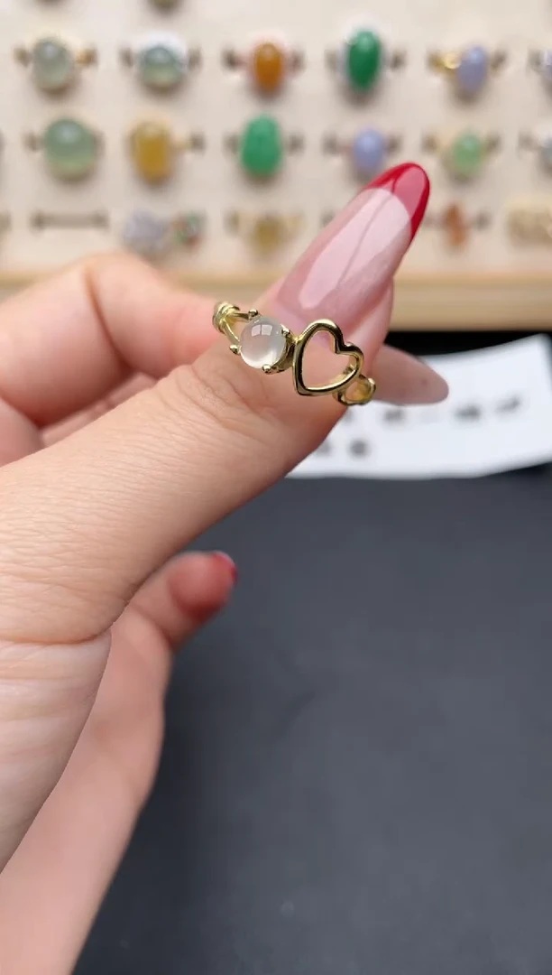 【闪购商品】翡翠戒指银S925镶嵌一物一证一礼盒