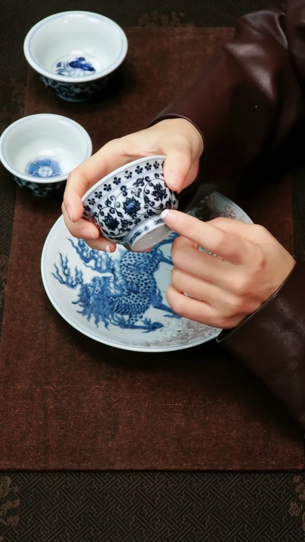 别具已阁小压手杯子