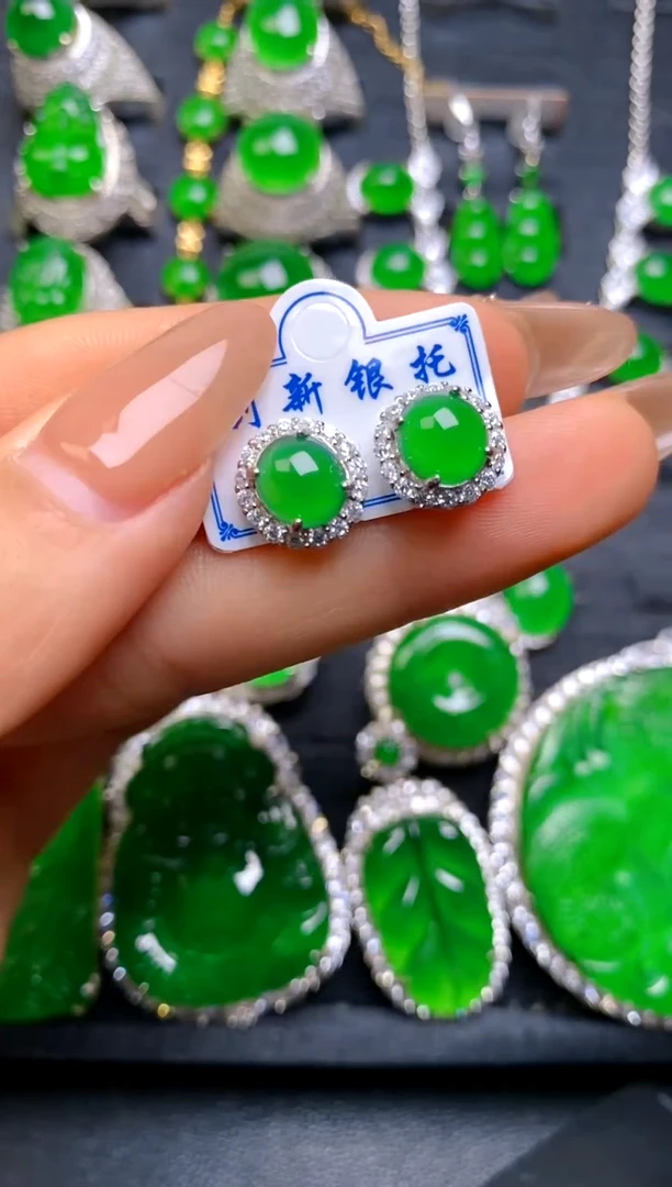 【闪购商品】翡翠耳钉银S925镶嵌蛋面耳钉