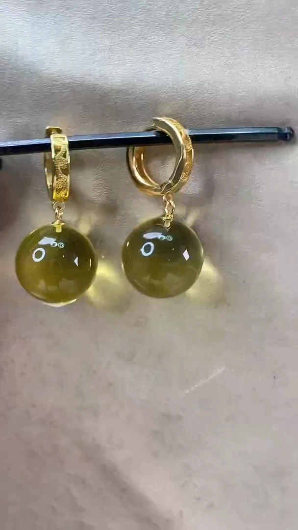 琥珀颈饰未镶嵌耳环