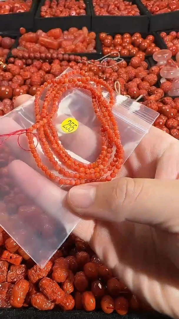 颈饰未镶嵌南红玛瑙1