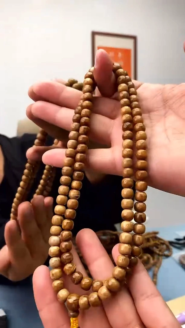 【闪购商品】琥珀珠宝奇石未镶嵌假一罚十，发一件