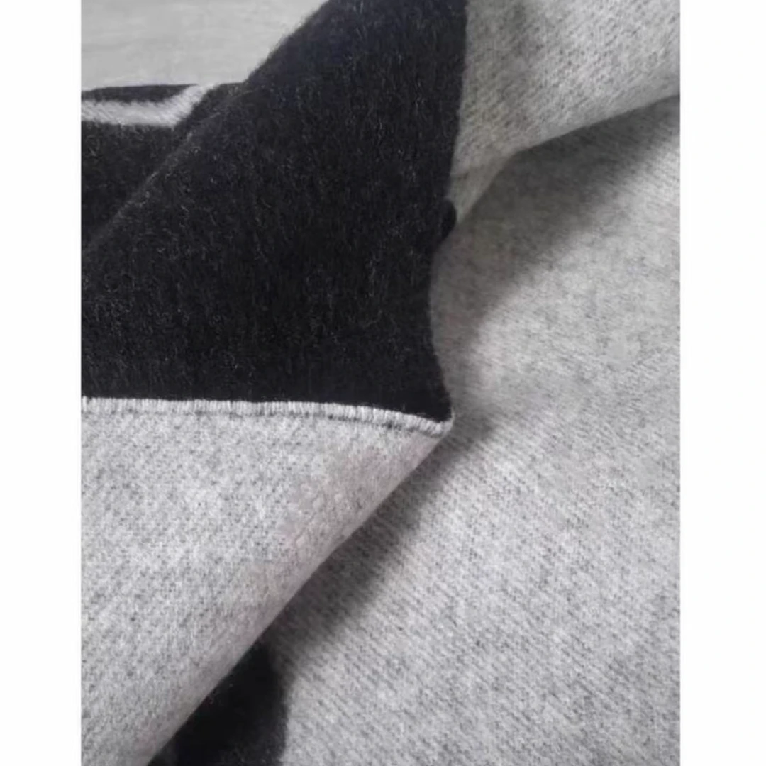 法式厚款风轻职风欧美风围巾秋冬披肩加绒