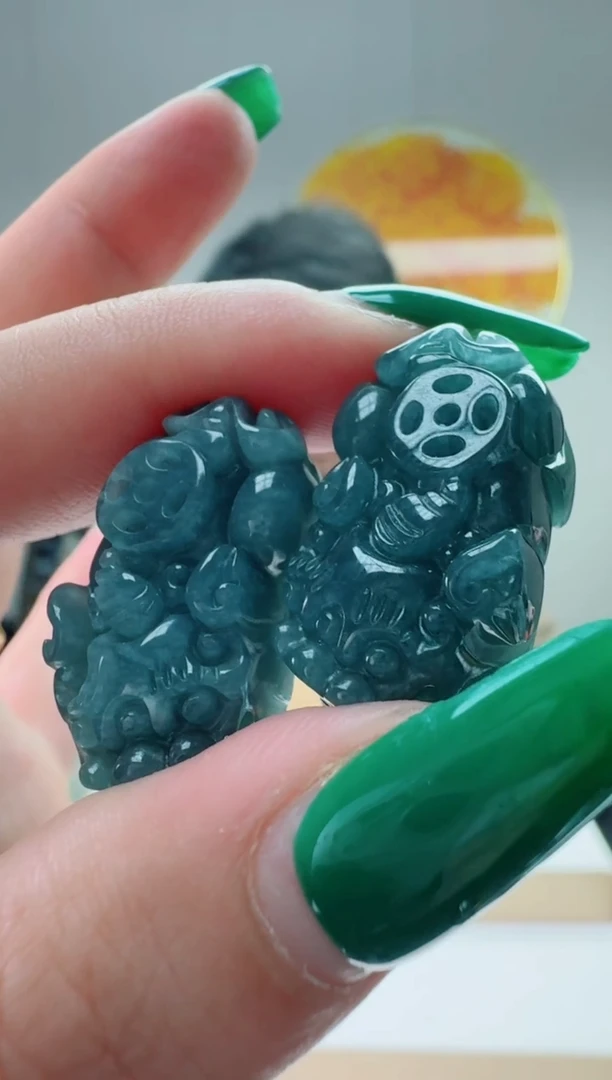 翡翠未镶嵌颈饰多样性随机发其一