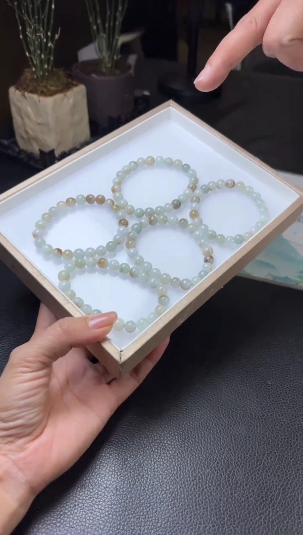 未镶嵌挂件翡翠多样性发一件R703167