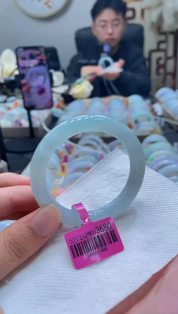 未镶嵌手镯翡翠222-52