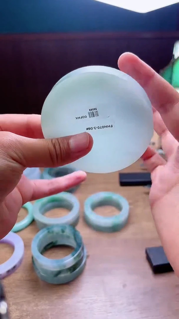 定制翡翠手镯未镶嵌荷*定制