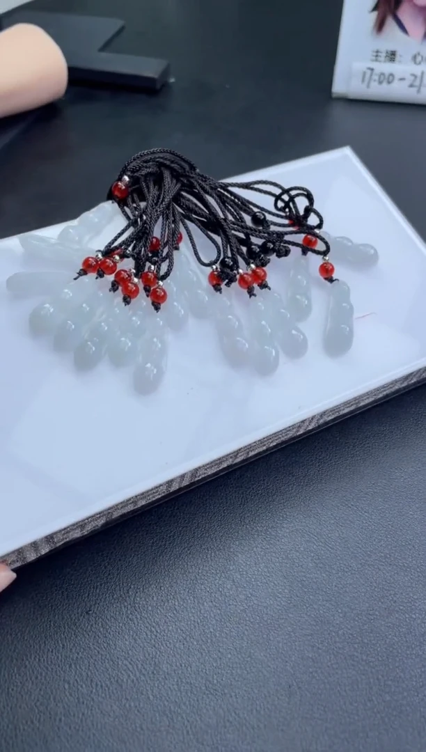 翡翠挂件未镶嵌砍价王/1234599h//多样性发一