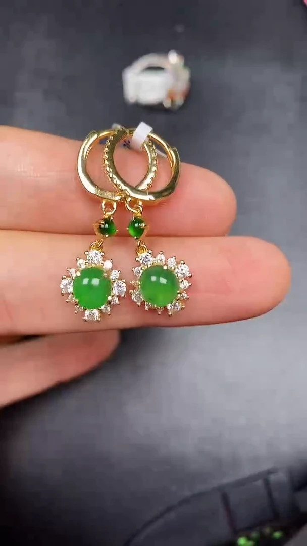 银S925镶嵌戒指翡翠9000