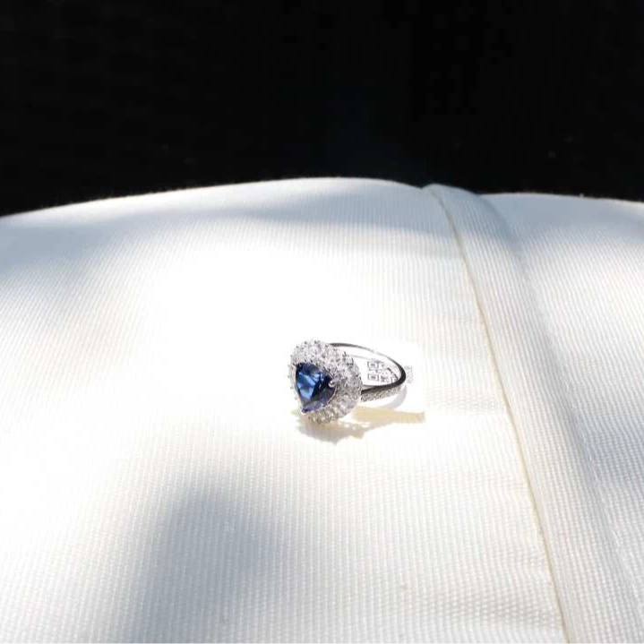 925银戒指 925银培育复古镶钻蓝宝戒指简约时尚银色轻奢(R0653B)