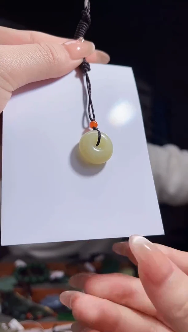 【闪购商品】和田玉颈饰未镶嵌拍一发一