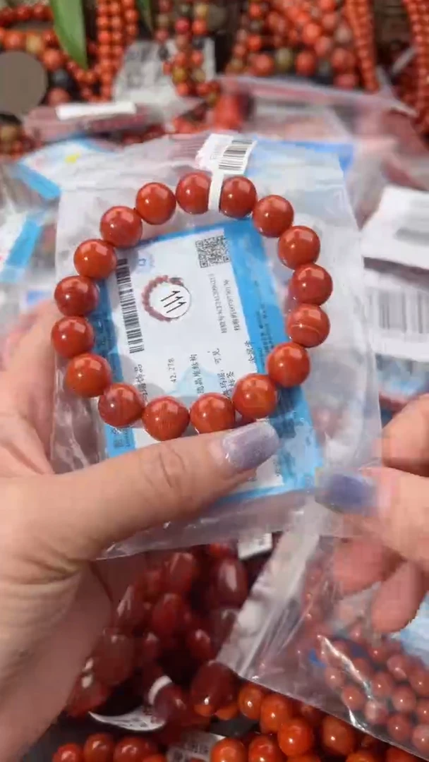 【闪购商品】南红玛瑙手串未镶嵌12+